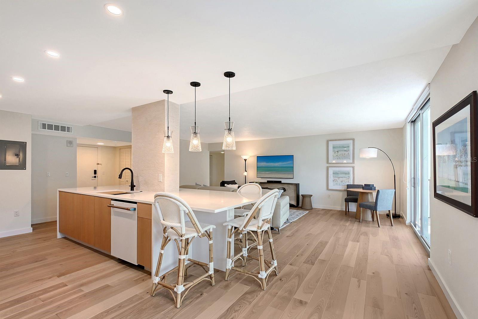 AQUARIUS CLUB - Residential