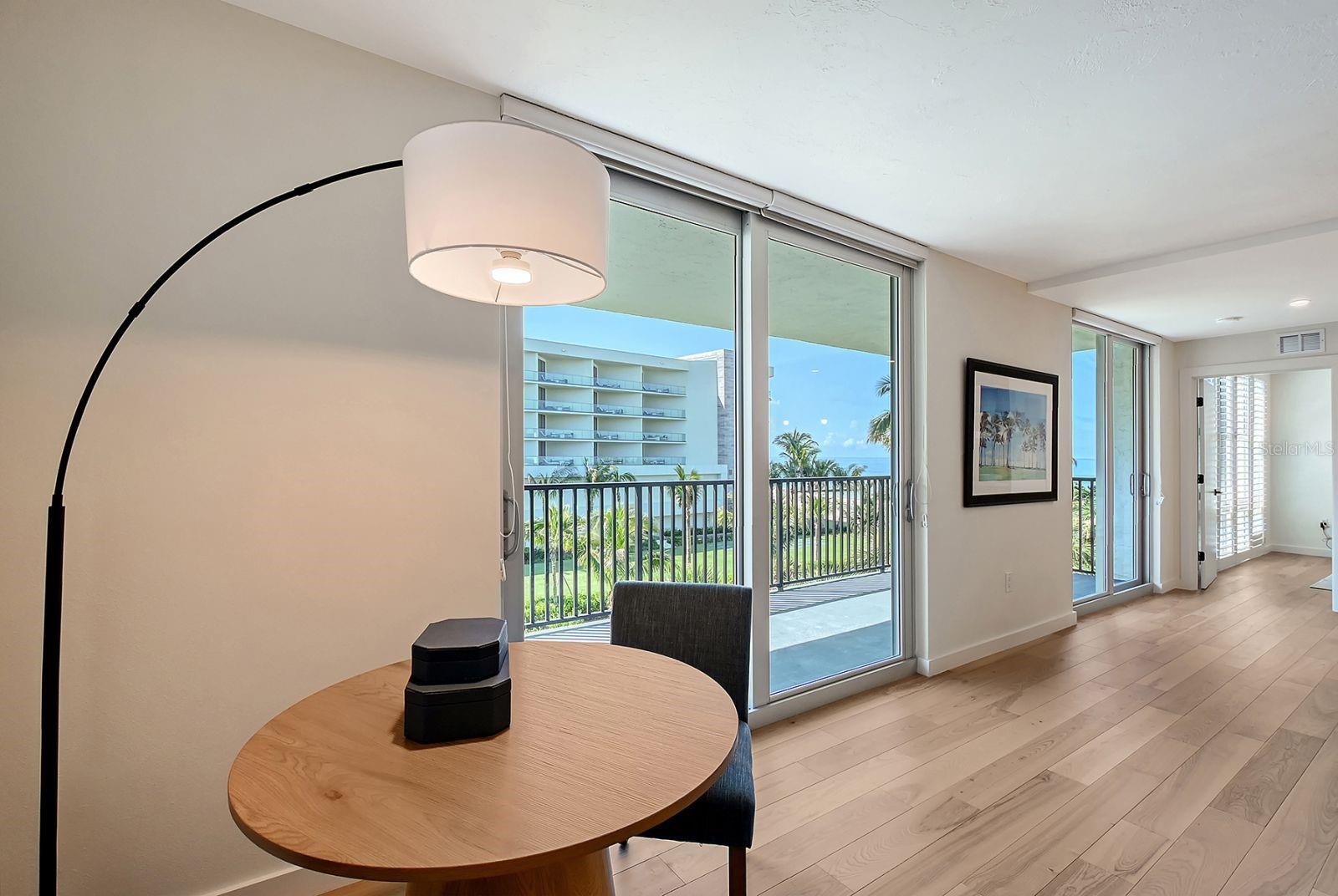 AQUARIUS CLUB - Residential