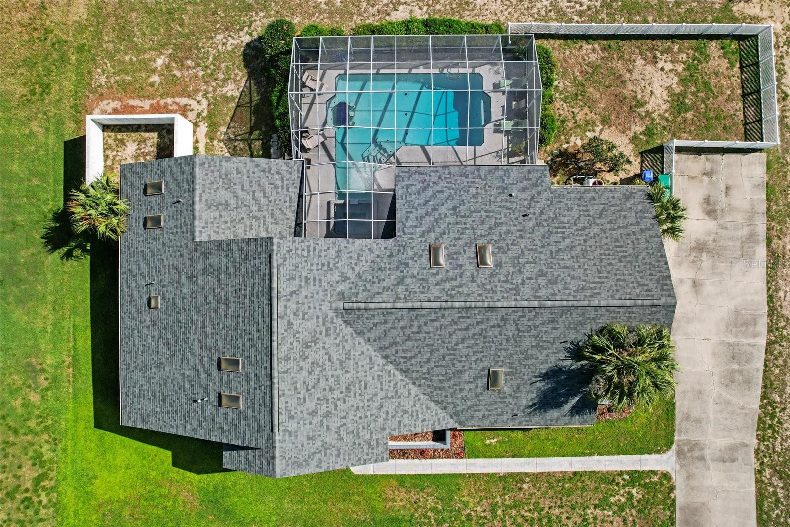 390 E FALCONRY COURT
