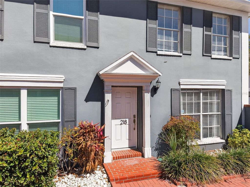 Photo of 218 S Tampania Avenue, Tampa, FL 33609 (MLS # TB8485373)