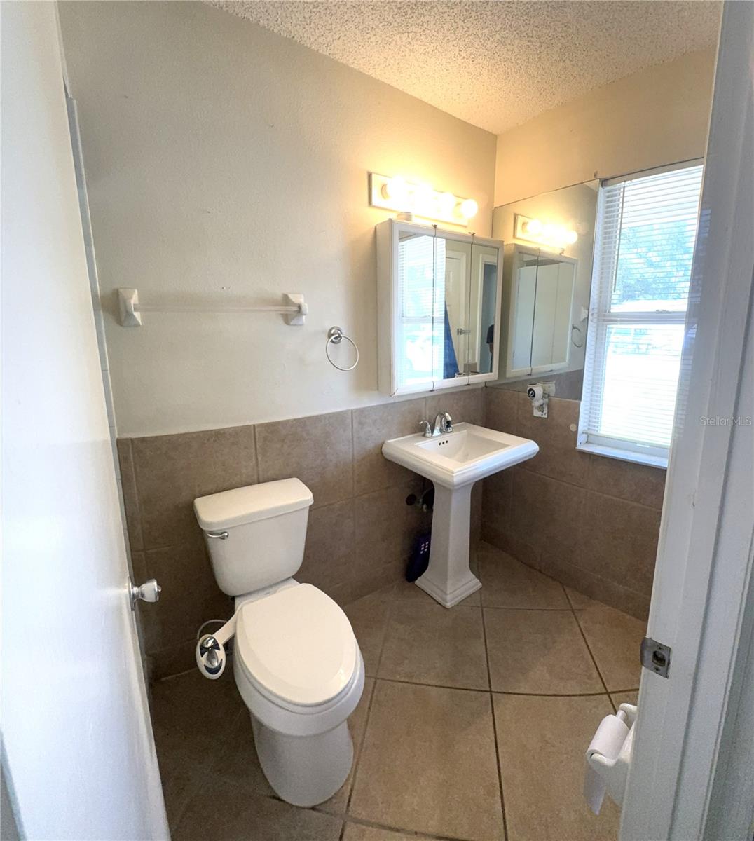 SOUTH VENICE - Residential