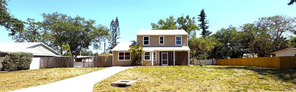 Photo of 495 Burke Road, Venice, FL 34293 (MLS # A4691039)