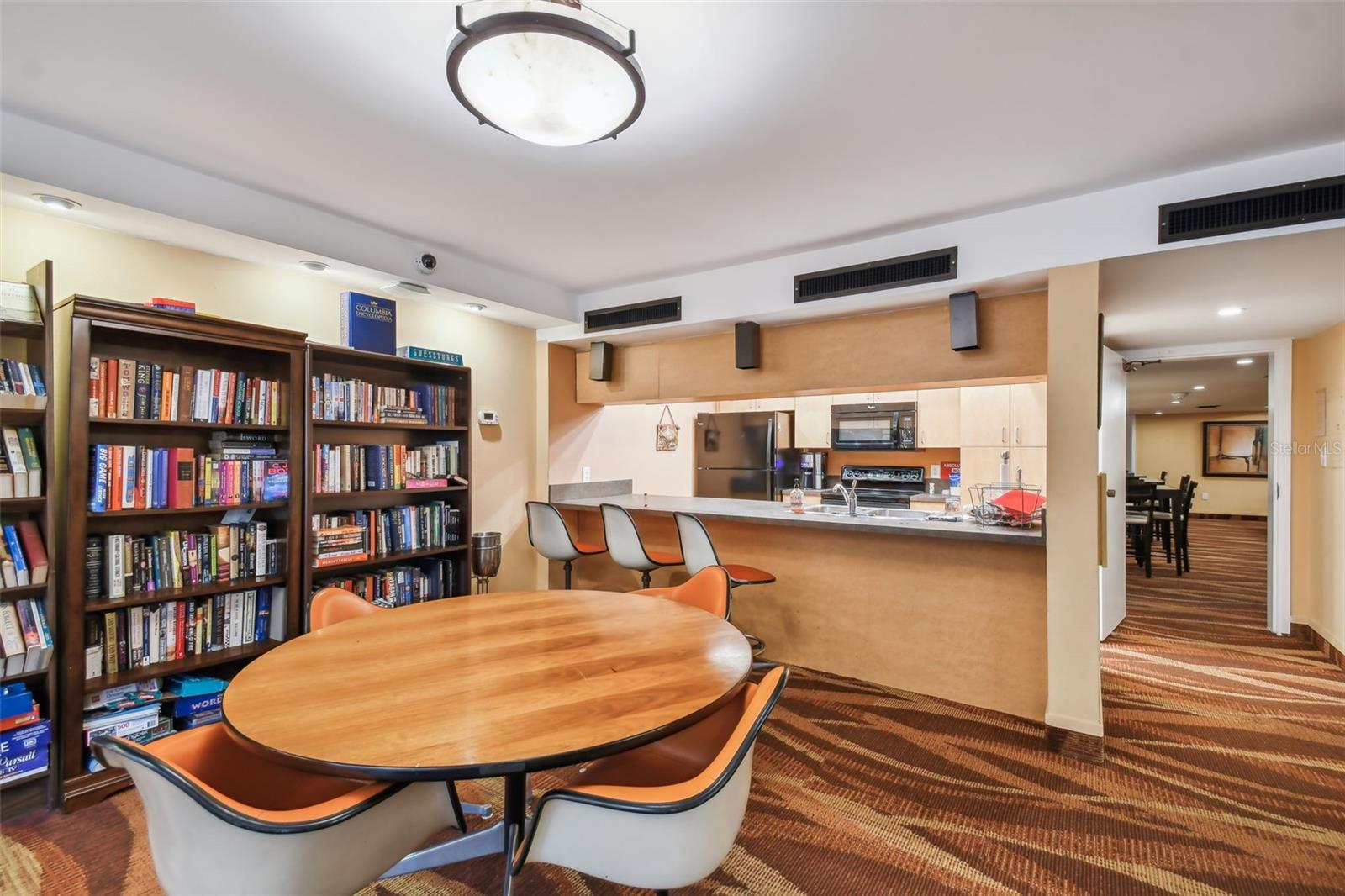 THE PINNACLE APTS A CONDO - Residential