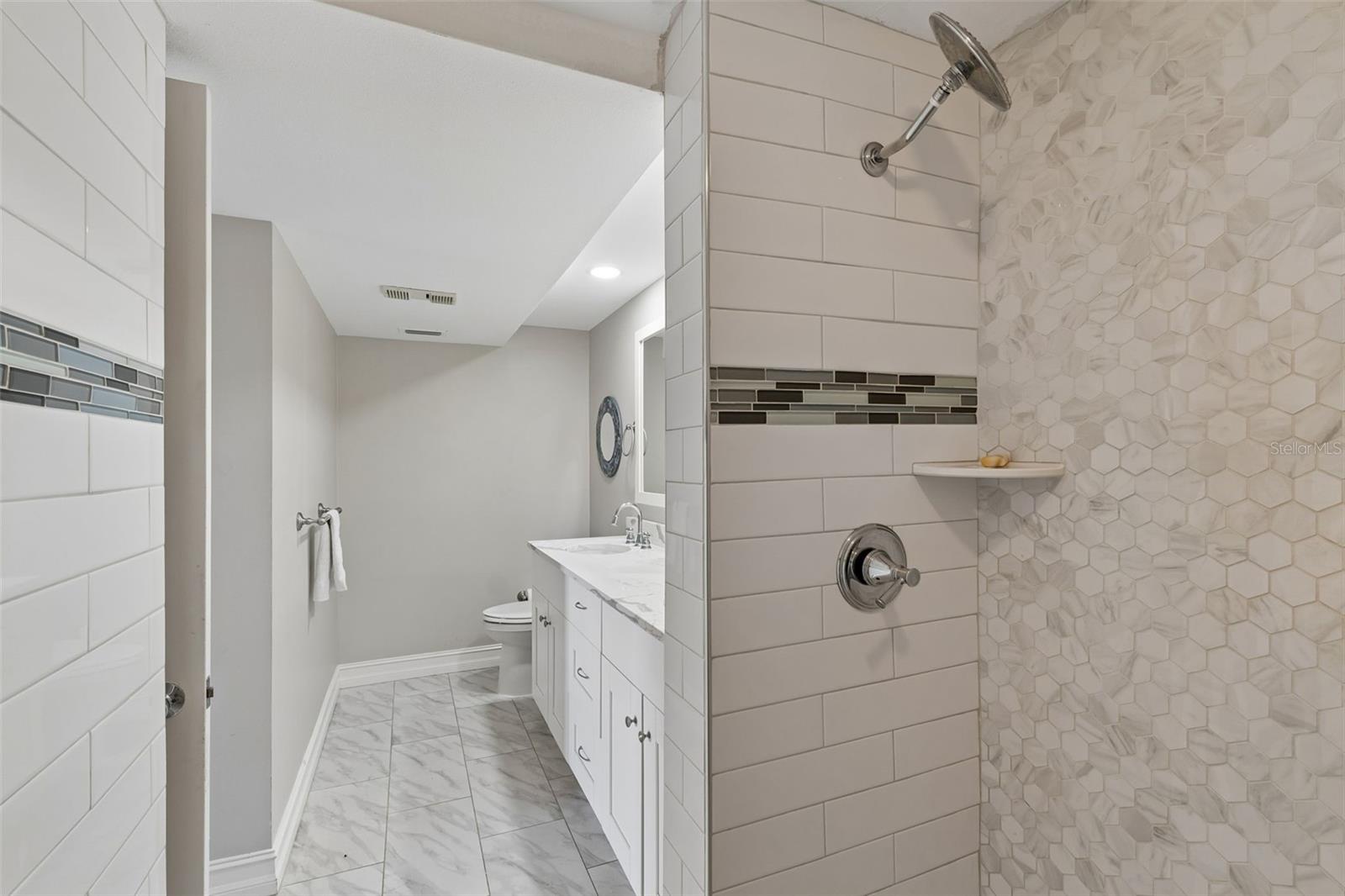 THE PINNACLE APTS A CONDO - Residential