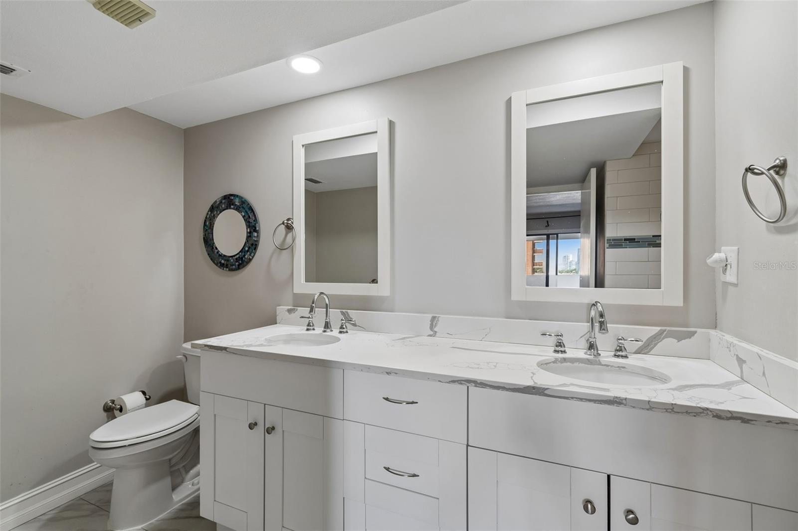 THE PINNACLE APTS A CONDO - Residential