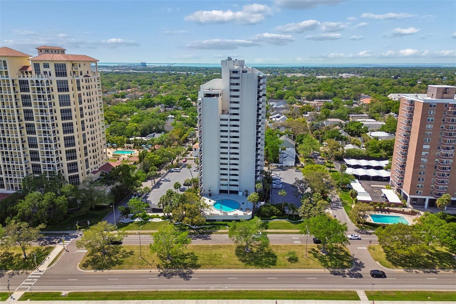 THE PINNACLE APTS A CONDO - Residential