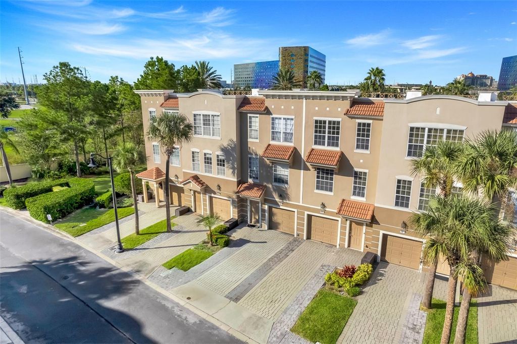 Photo of 5002 Tideview Circle #3, Orlando, FL 32819 (MLS # O6355004)