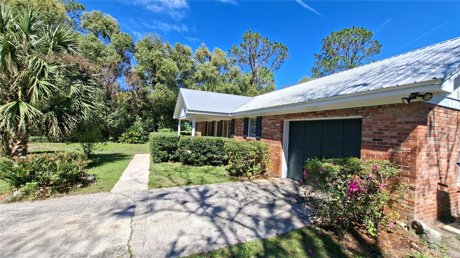 G M WHETSTONE ESTATE ADD TO H S - Residential