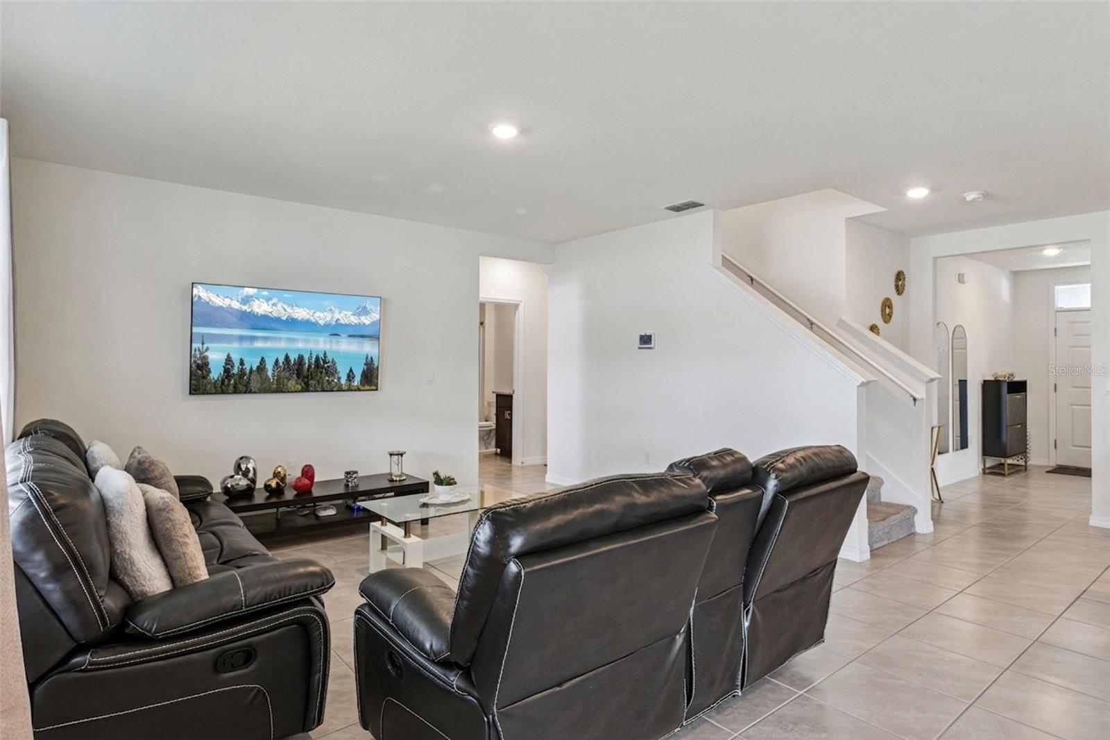 WIND MDWS SOUTH PH 1 - Residential