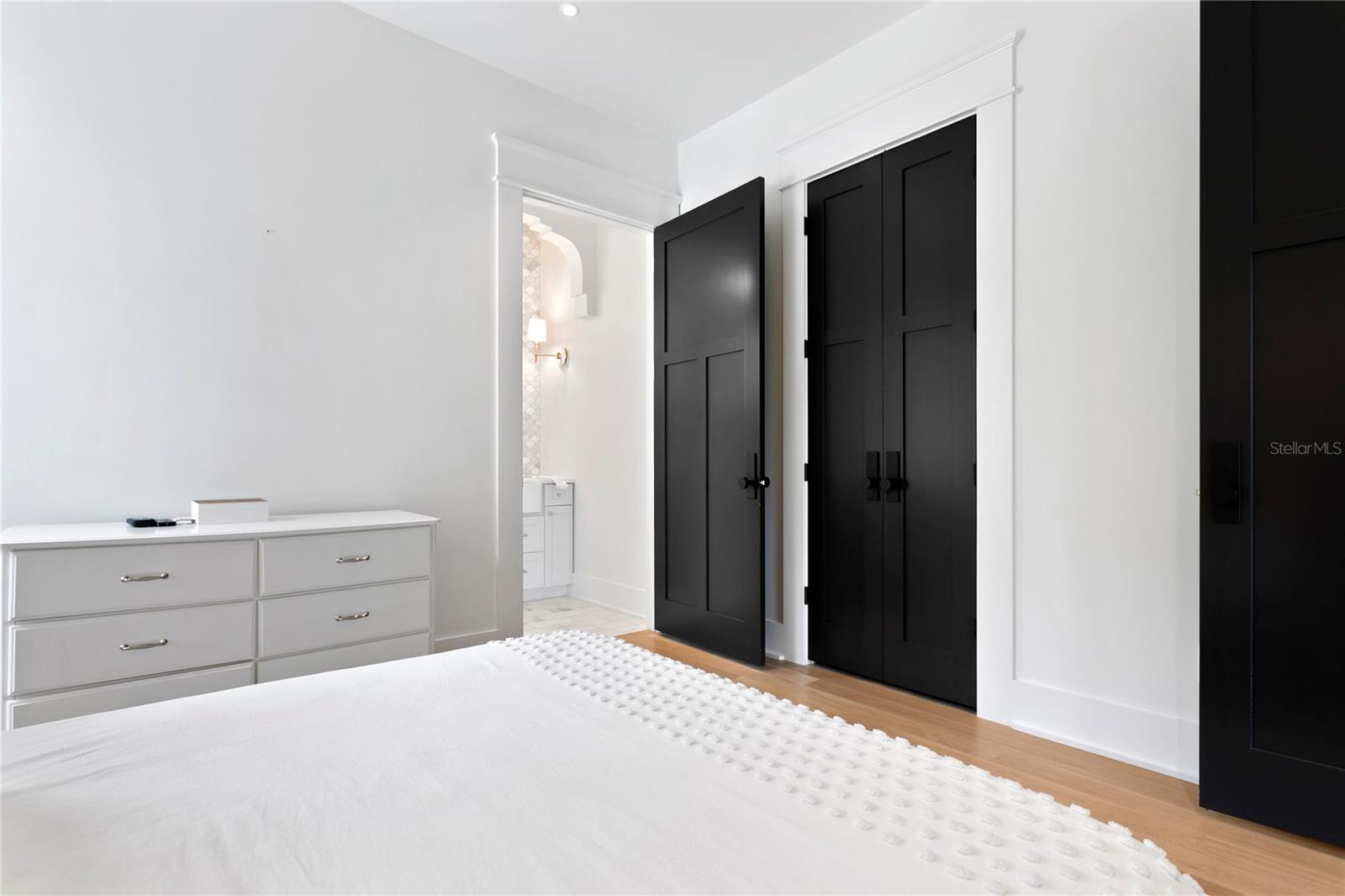 WEST HIGHLANDS - Residential Lease