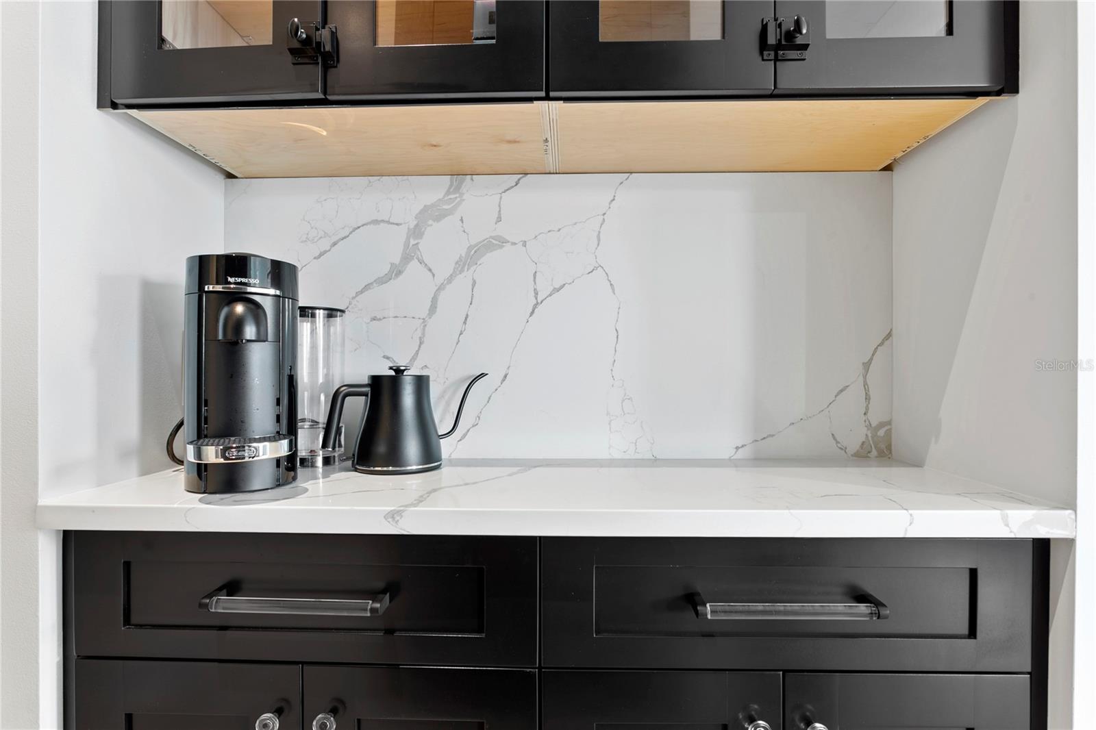 WEST HIGHLANDS - Residential Lease