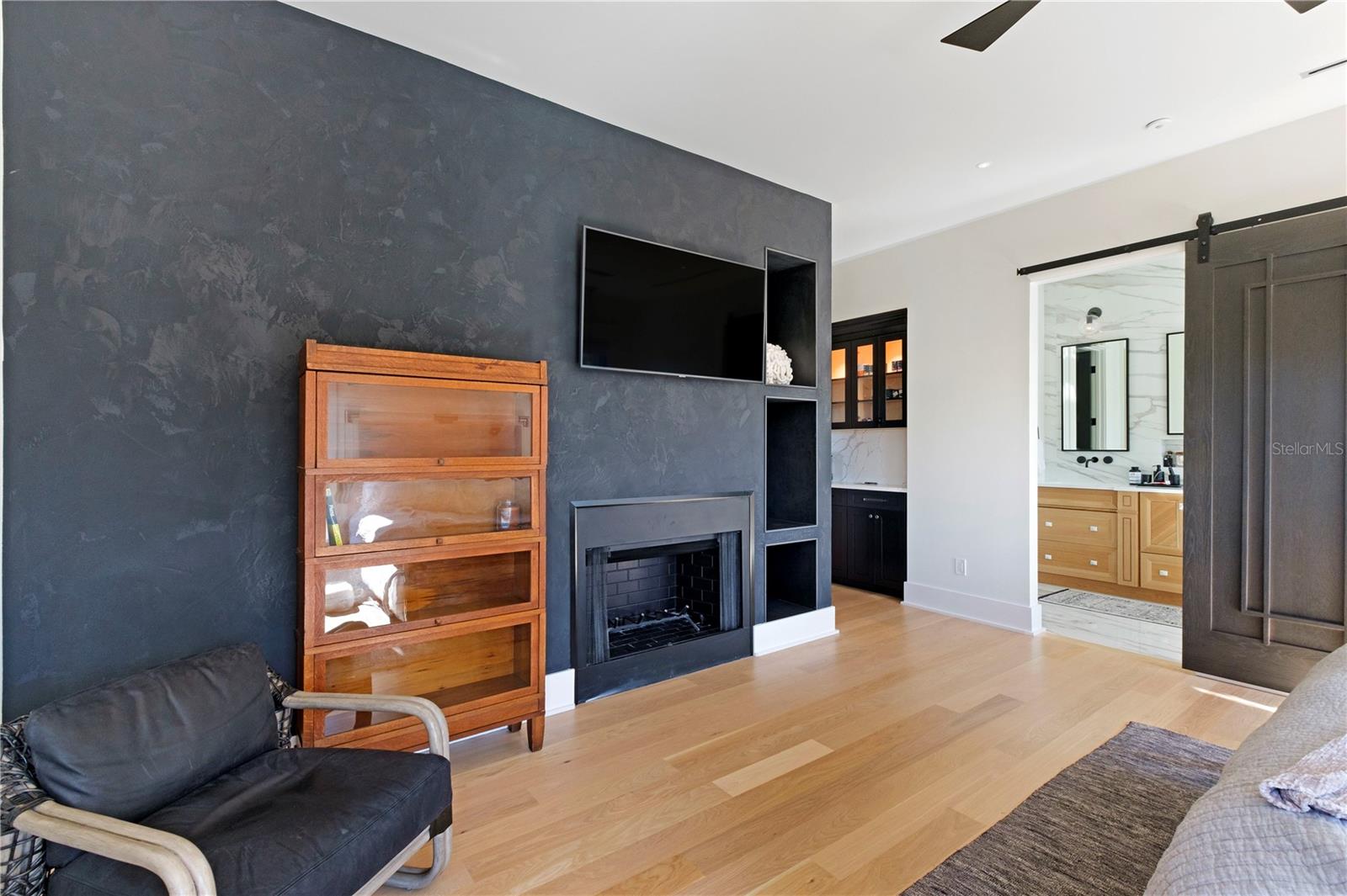 WEST HIGHLANDS - Residential Lease