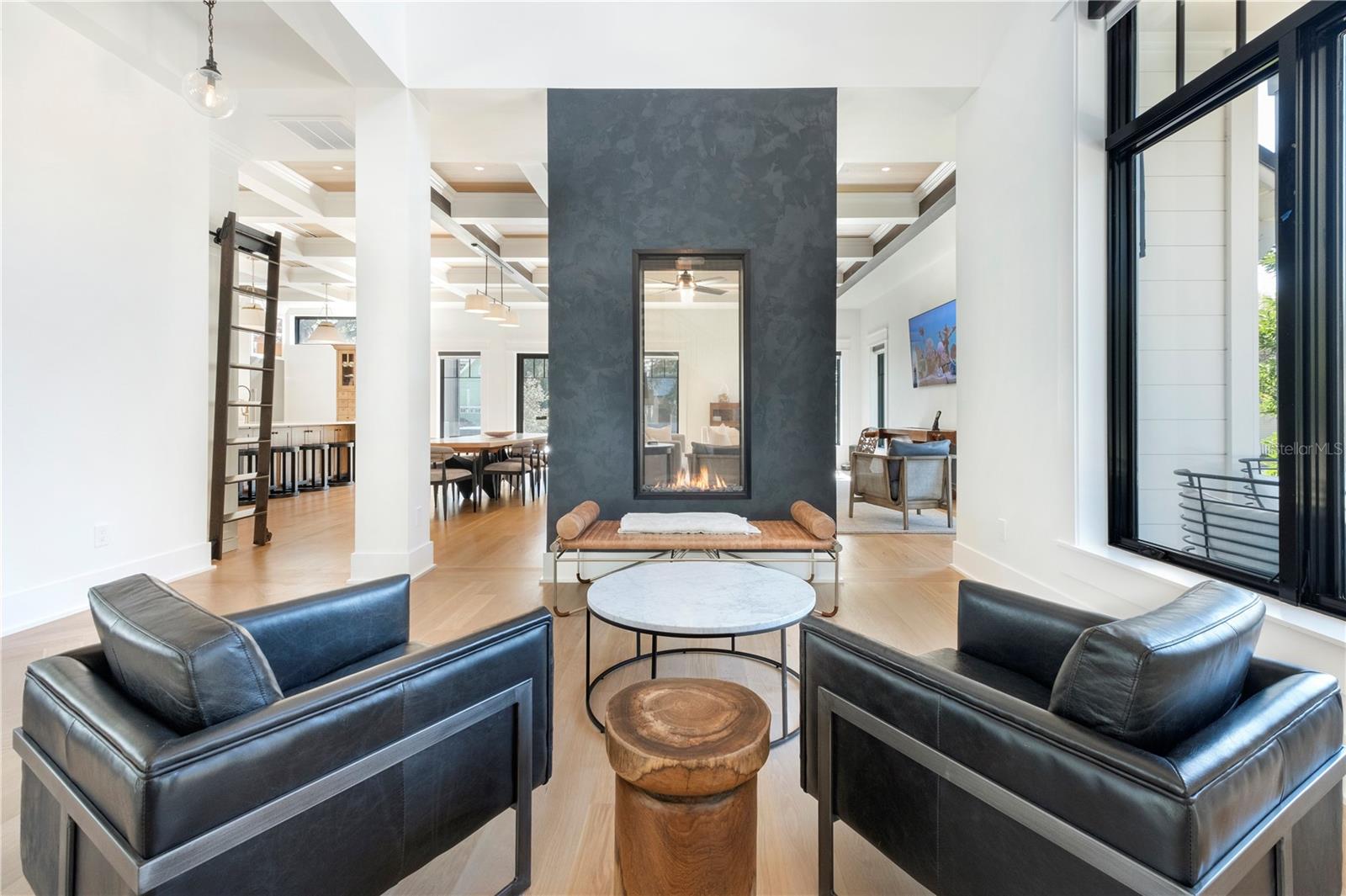 WEST HIGHLANDS - Residential Lease