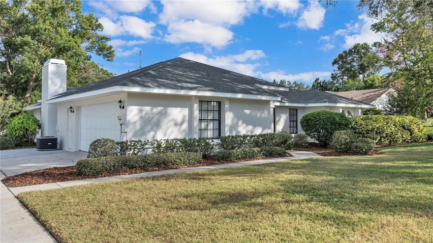 Welcome to Highlands Place Dr. in the highly sought-after One Highlands Place community situated in South Lakeland. This immaculate 3-bedroom, 2-bathroom pool home is a true gem, boasting recent upgrades including fresh interior and exterior paint as well as a brand-new roof (2023). With over 2000 square feet of living space, this residence offers a spacious and inviting atmosphere. As you step into the foyer, you'll be greeted by a generously sized living and dining area. The kitchen, illuminated by natural light, seamlessly connects to a cozy breakfast room and a large family room featuring a wood-burning fireplace and luxury waterproof vinyl flooring. Further down the hall, you'll discover two additional bedrooms and a guest bathroom with convenient access to the pool area. The in-ground pool is a true backyard oasis. Perfect for an afternoon swim or simply relaxing by the poolside in the evening, it's the ideal spot for both recreation and unwinding. The expansive lanai and pool deck offer lots of room for entertaining while you enjoy the best of outdoor living right at home. You'll be captivated by the beautifully landscaped .40-acre backyard, making this property an ideal place to call home.