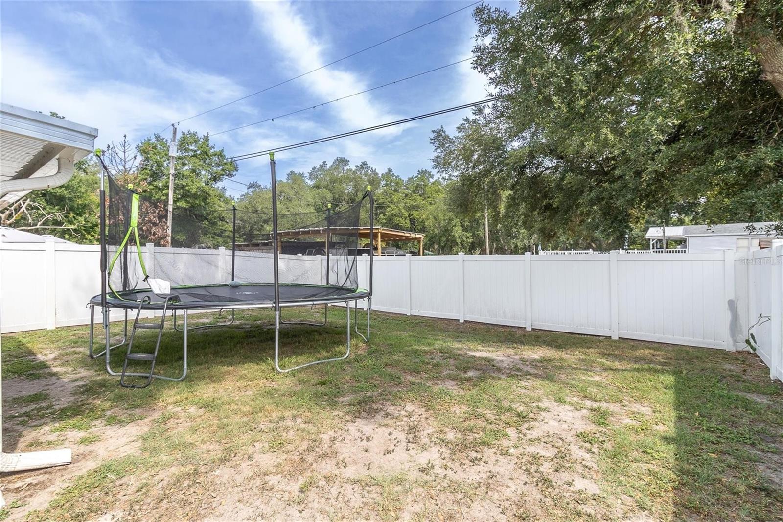 PINE RIDGE - Residential