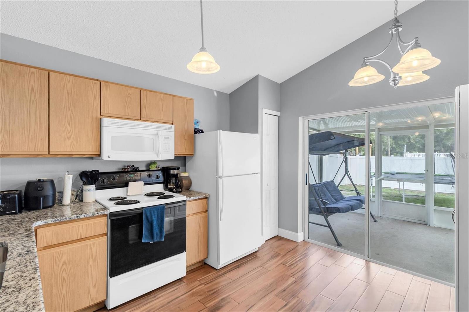 PINE RIDGE - Residential