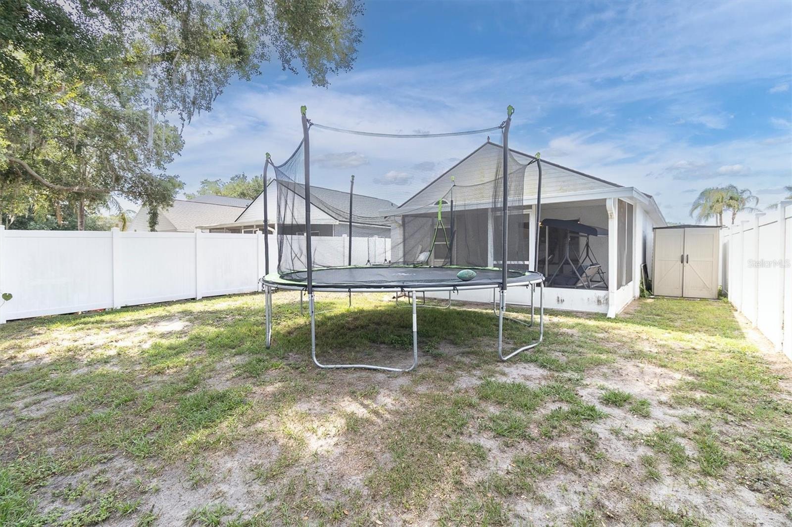 PINE RIDGE - Residential