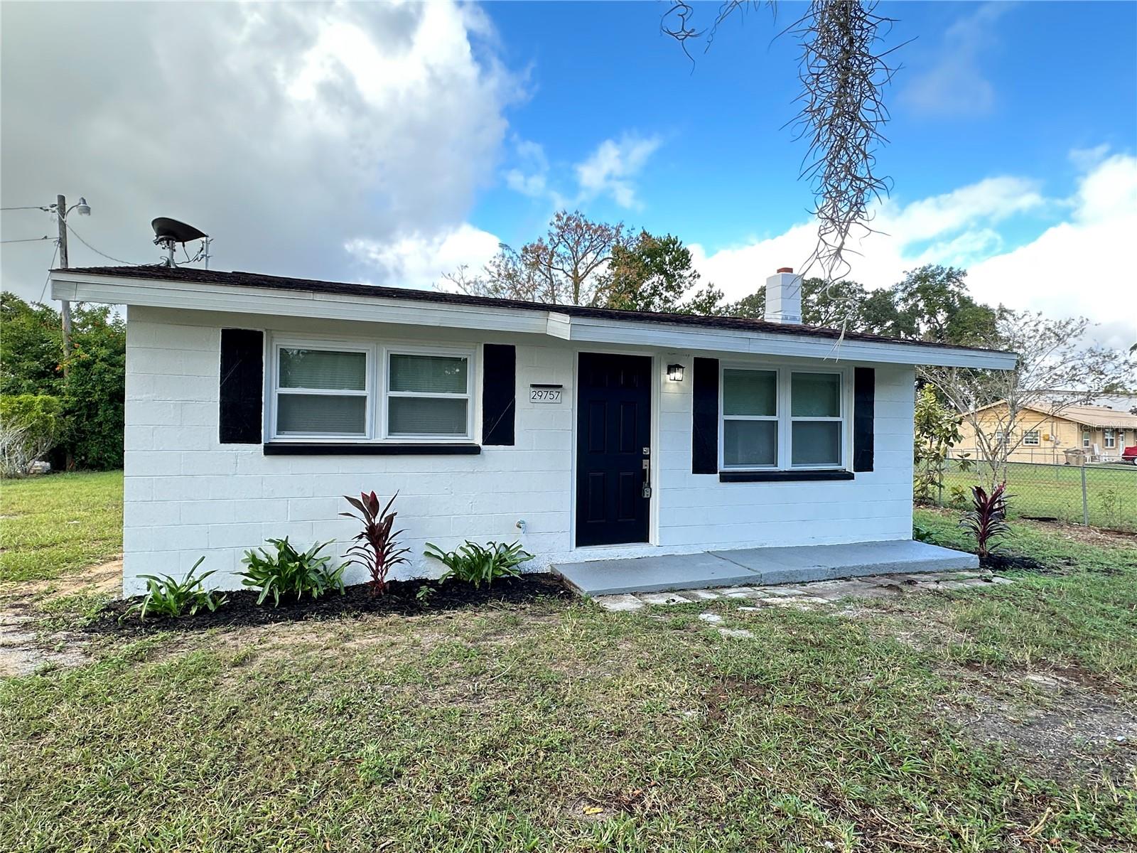 LANE PARK YOUNGS - Residential