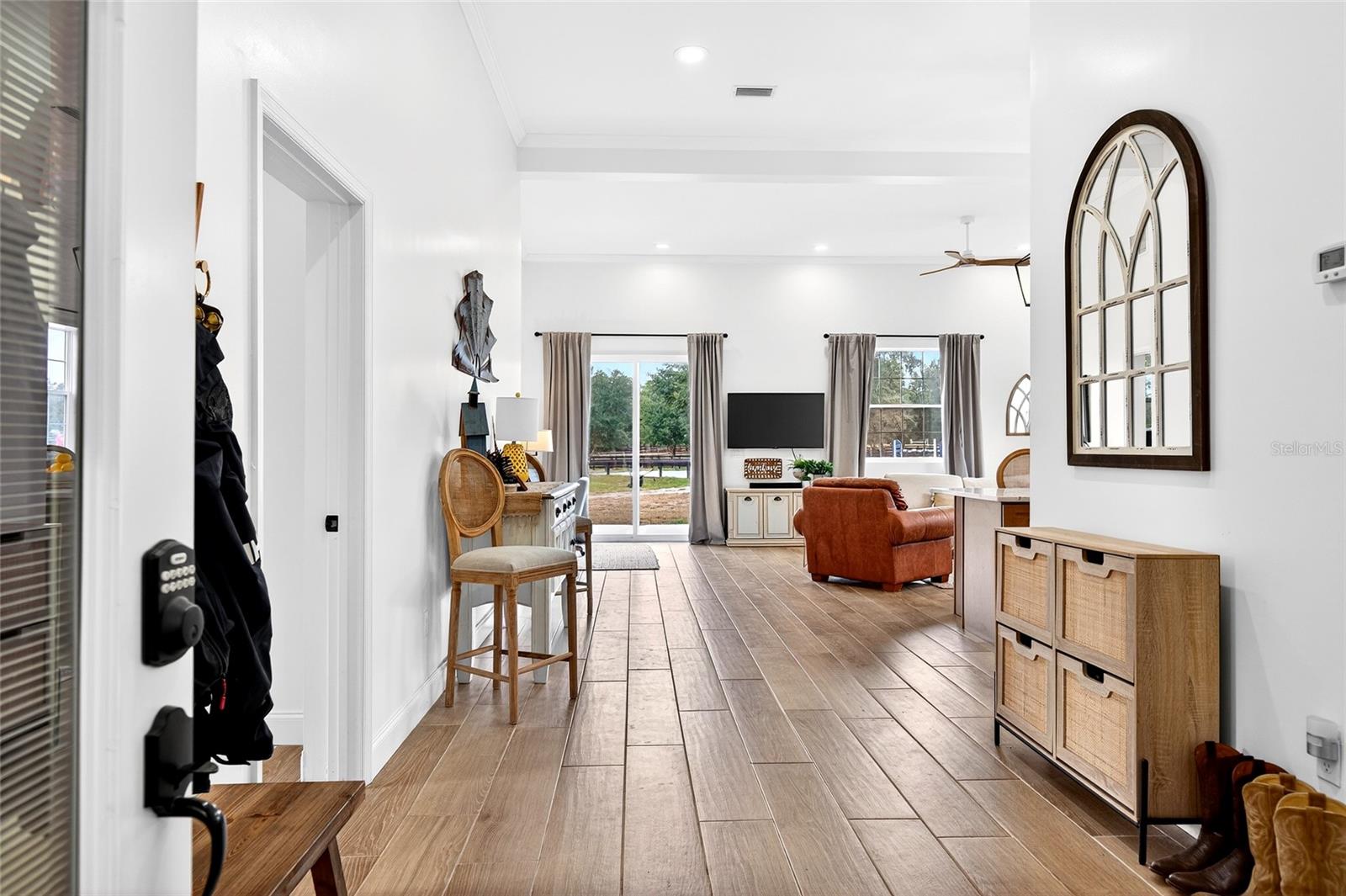 FAR POINT FARMS - Residential