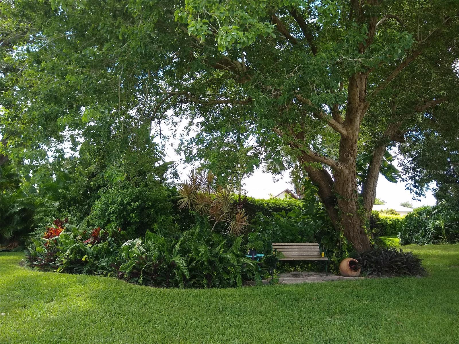 VENICE GARDENS - Residential
