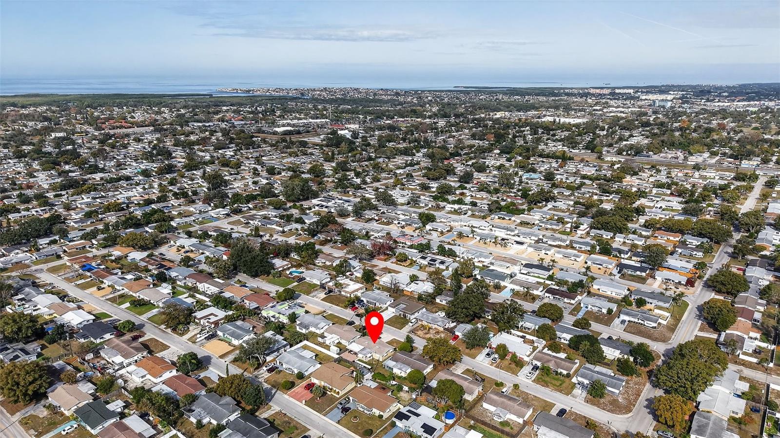 COLONIAL HILLS - Residential