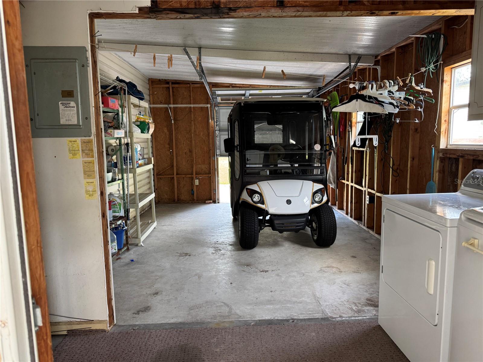 LADY LAKE ORANGE BLOSSOM GARDENS UNIT 11 - Residential Lease