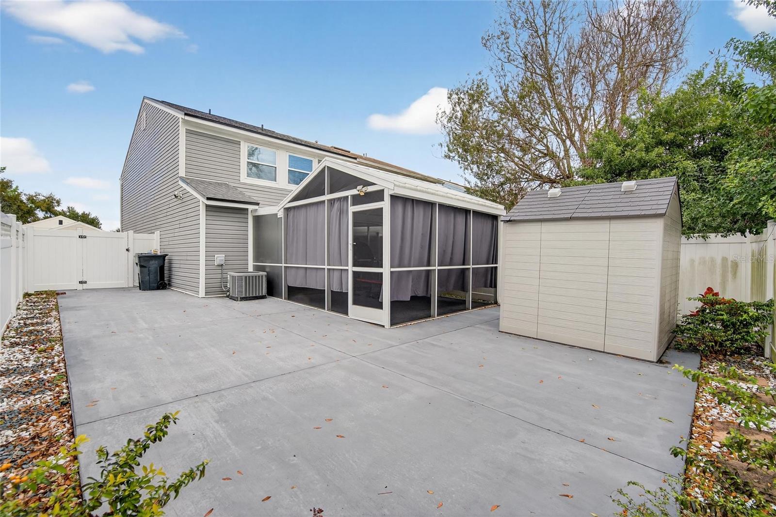 ROCKPOINTE PATIO HOMES - Residential