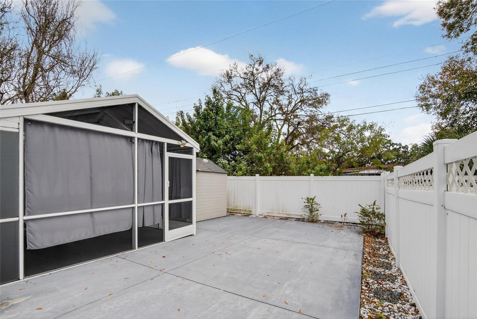 ROCKPOINTE PATIO HOMES - Residential