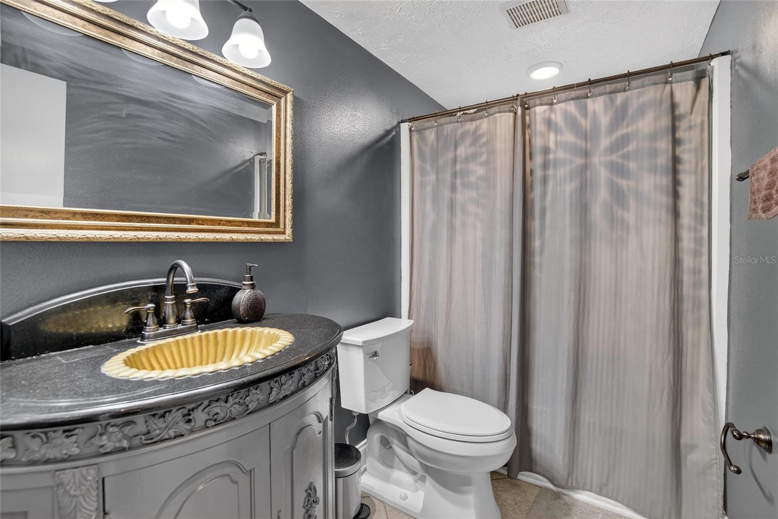 ROCKPOINTE PATIO HOMES - Residential