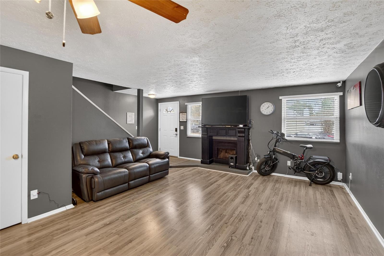 ROCKPOINTE PATIO HOMES - Residential