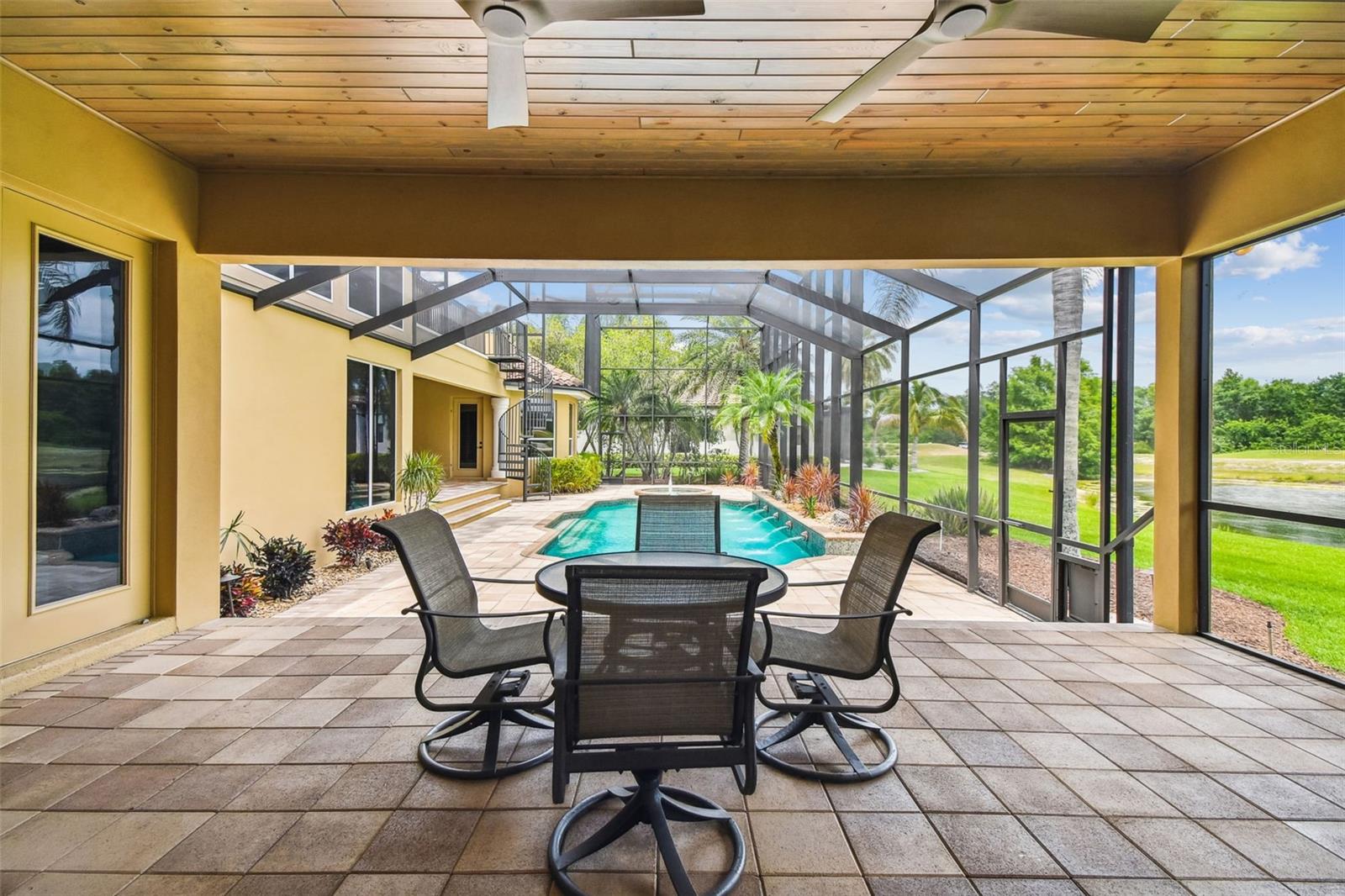 LAKEWOOD RANCH COUNTRY CLUB VILLAGE G - Residential