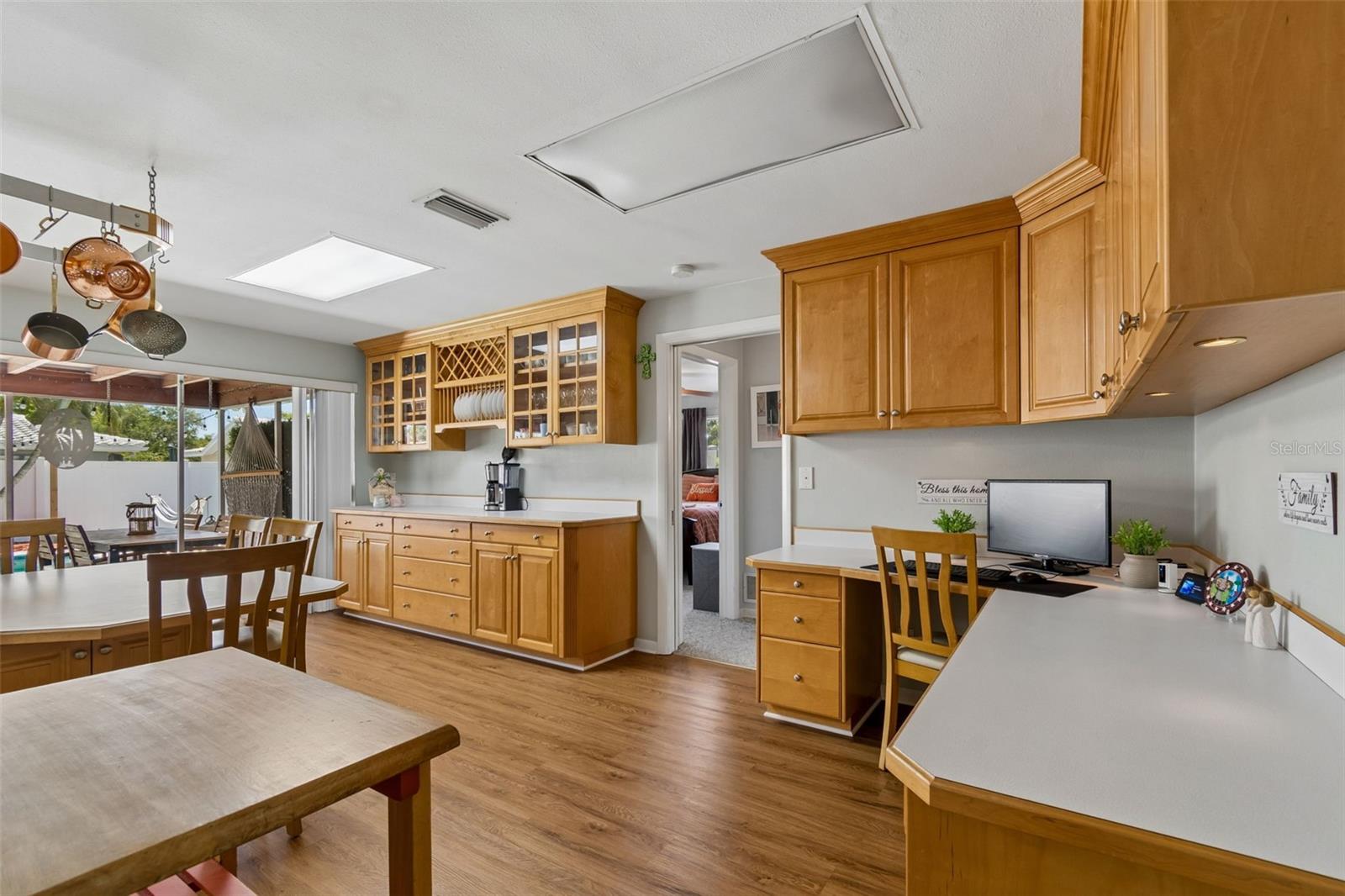 IMPERIAL PARK - Residential