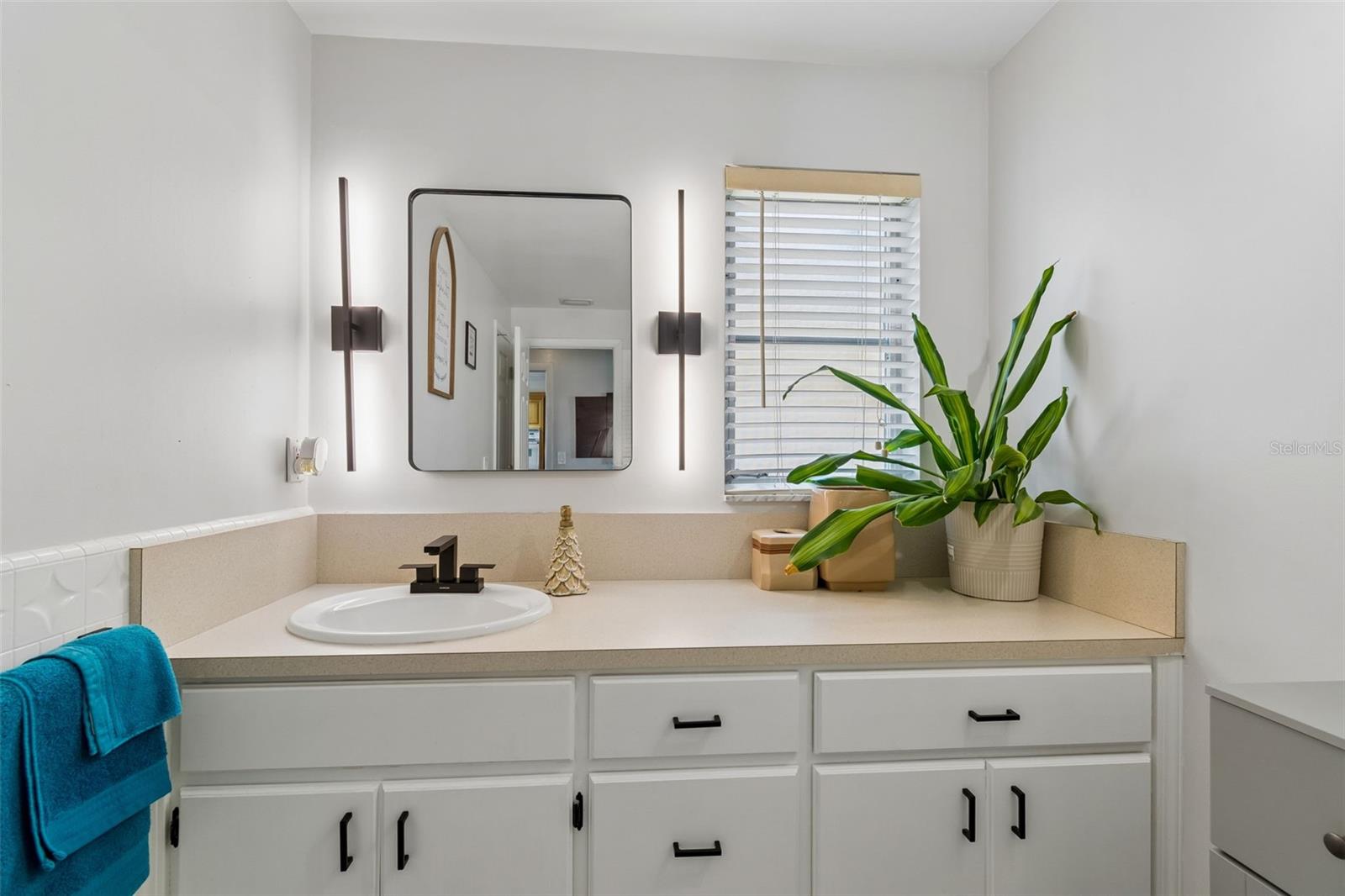 IMPERIAL PARK - Residential