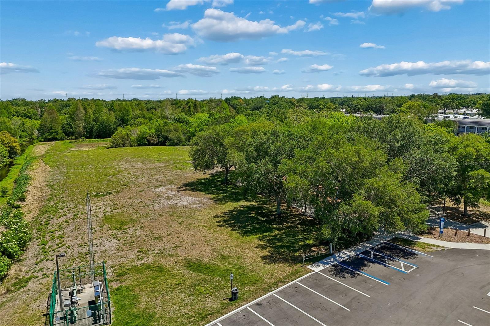 IMPERIAL PARK - Residential