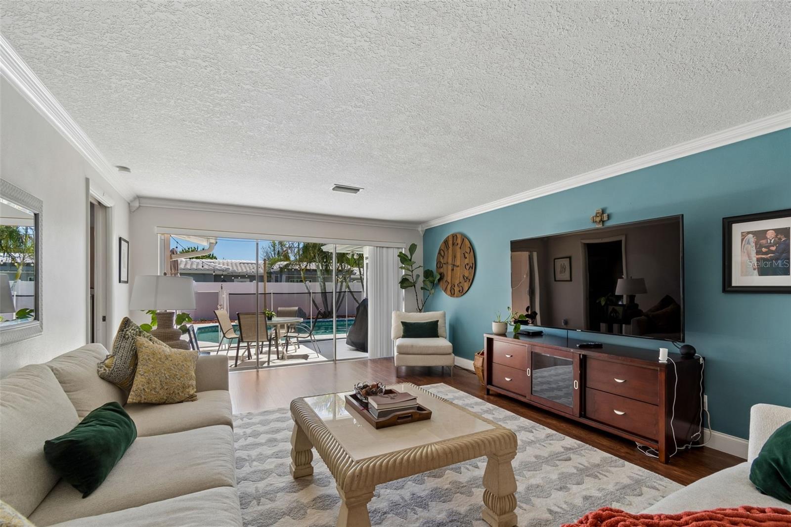 IMPERIAL PARK - Residential