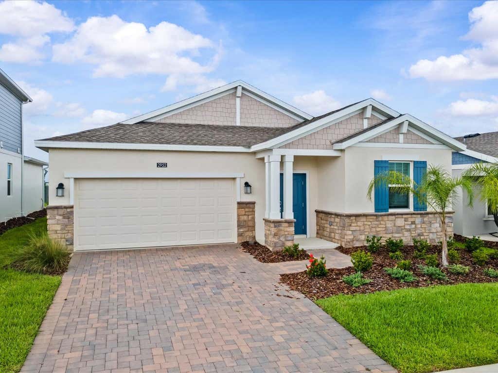 Photo of 2952 Armstrong Avenue, Clermont, FL 34714 (MLS # O6432418)