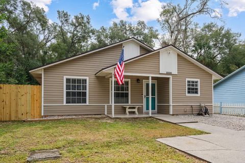 Photo of 25336 Saint Anne Street, Sorrento, FL 32776 (MLS # O6363599)
