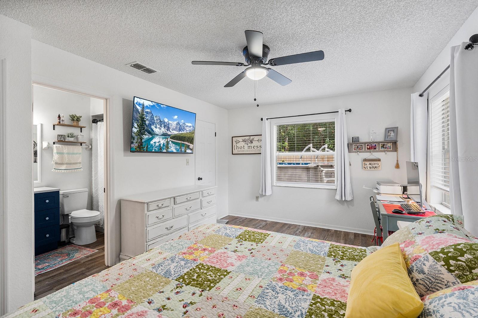 MOUNT PLYMOUTH - Residential