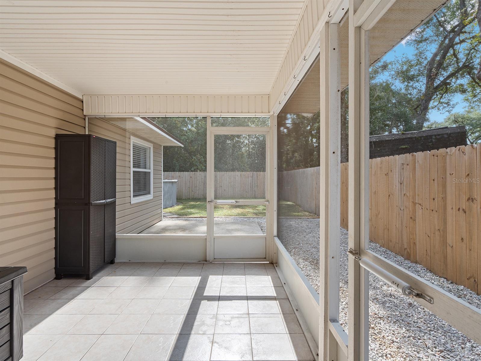 MOUNT PLYMOUTH - Residential