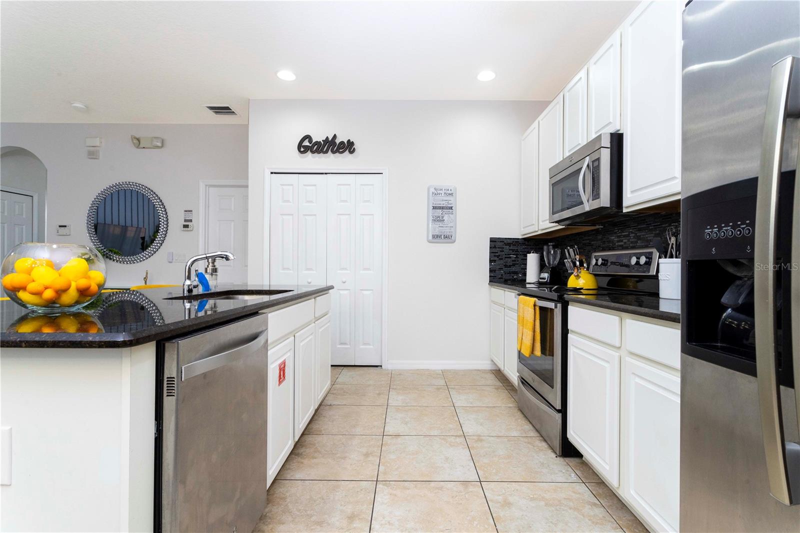 BELLAVIDA REPLAT 2 - Residential Lease