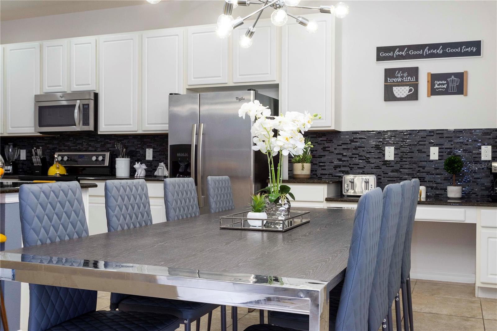 BELLAVIDA REPLAT 2 - Residential Lease