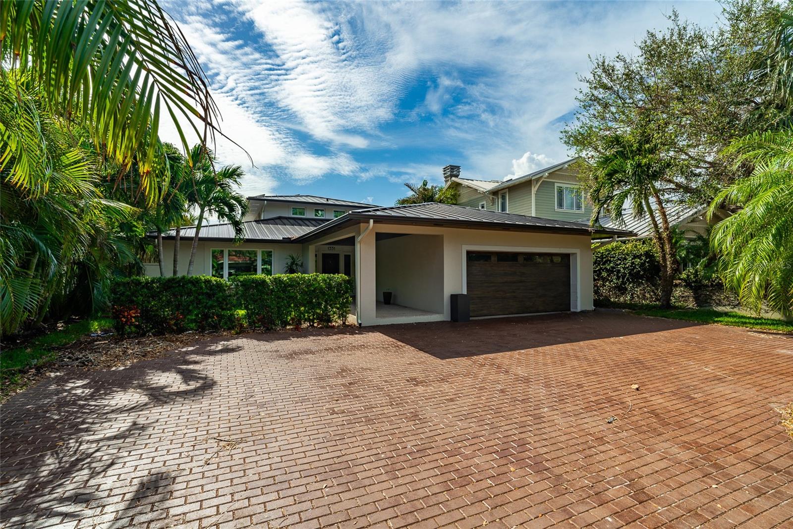 SNELL ISLE BRIGHTWATERS SEC 2 - Residential