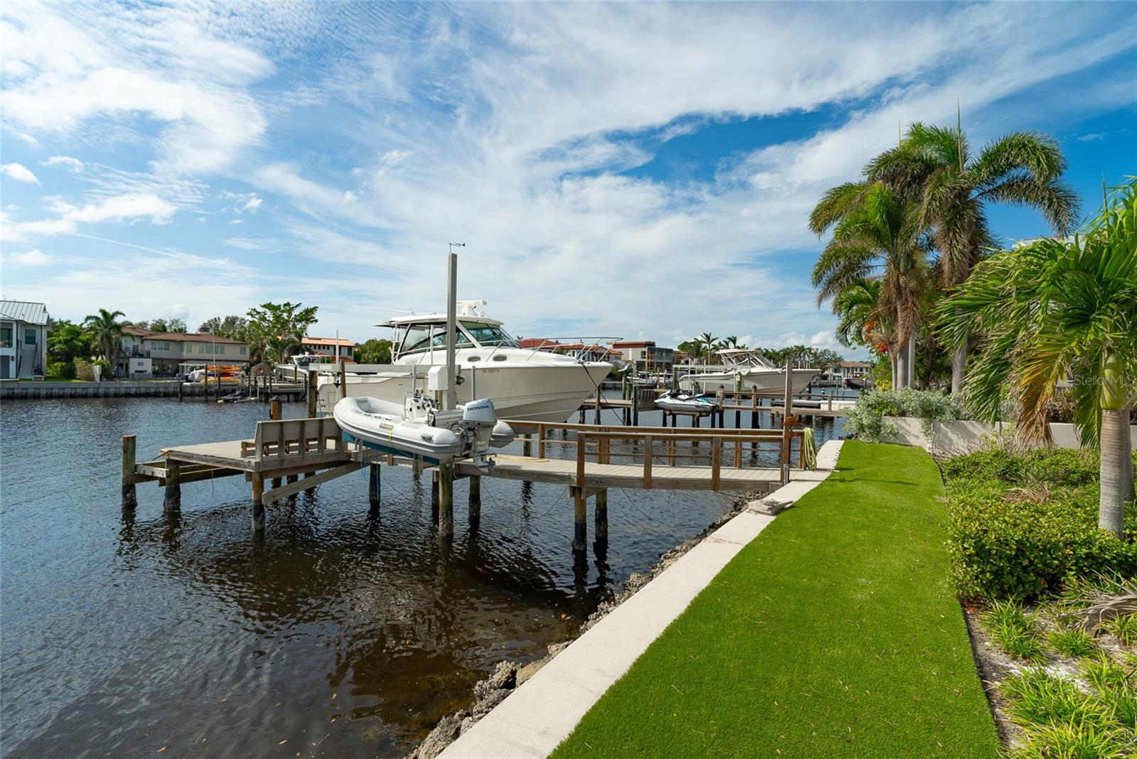 SNELL ISLE BRIGHTWATERS SEC 2 - Residential