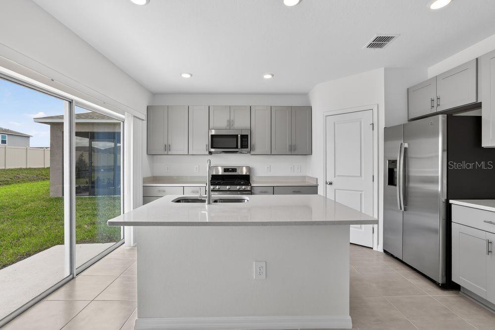 13819 SAWMILL STREET