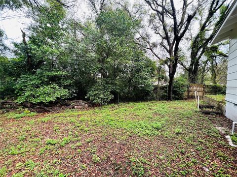 Tiny photo for 4103 Holly Hill, Lady Lake, FL 32159 (MLS # TB8506994)