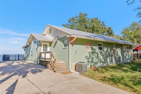 3420 LAKE HARNEY CIRCLE GENEVA FL 32732