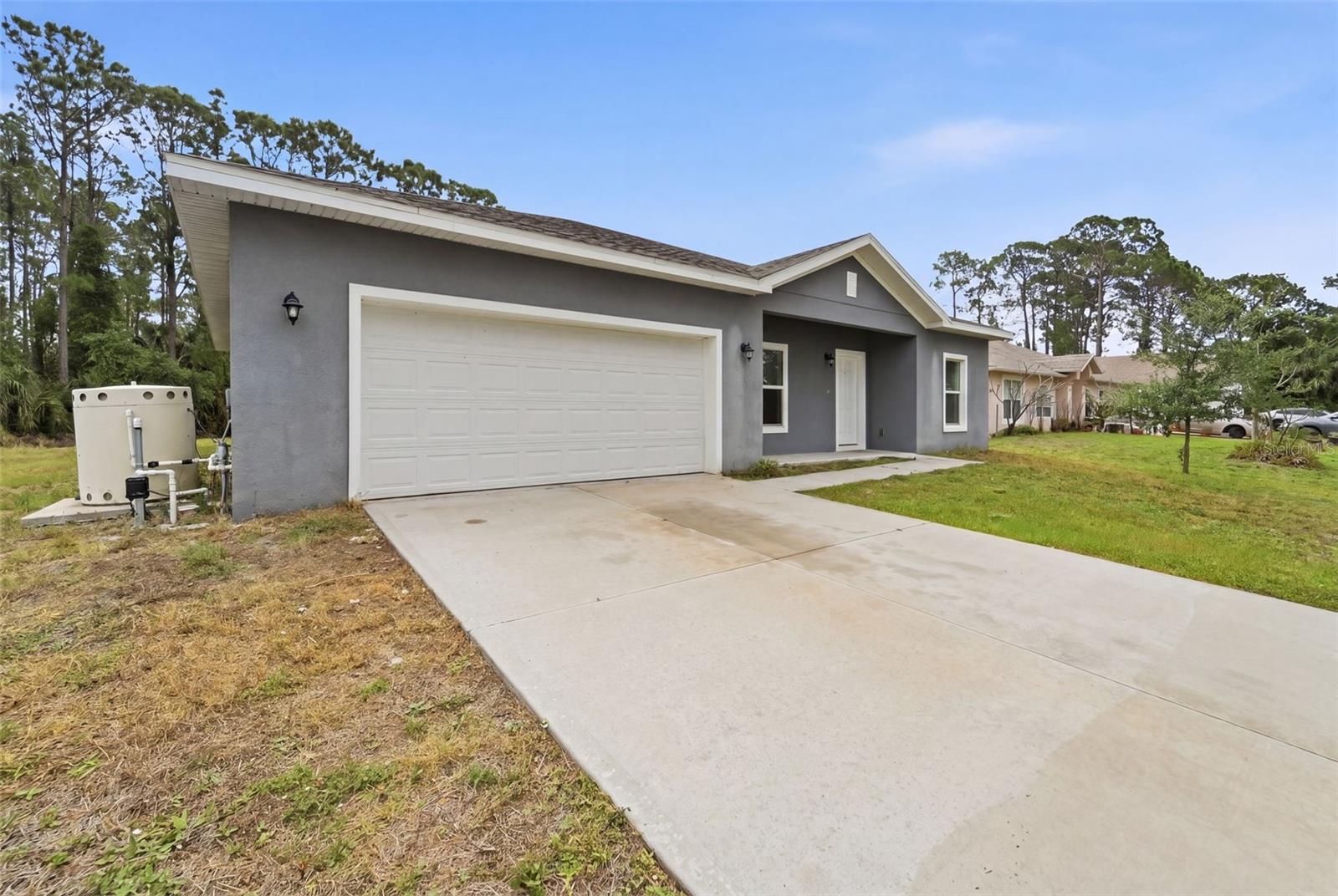 983 PYRACANTHA STREET