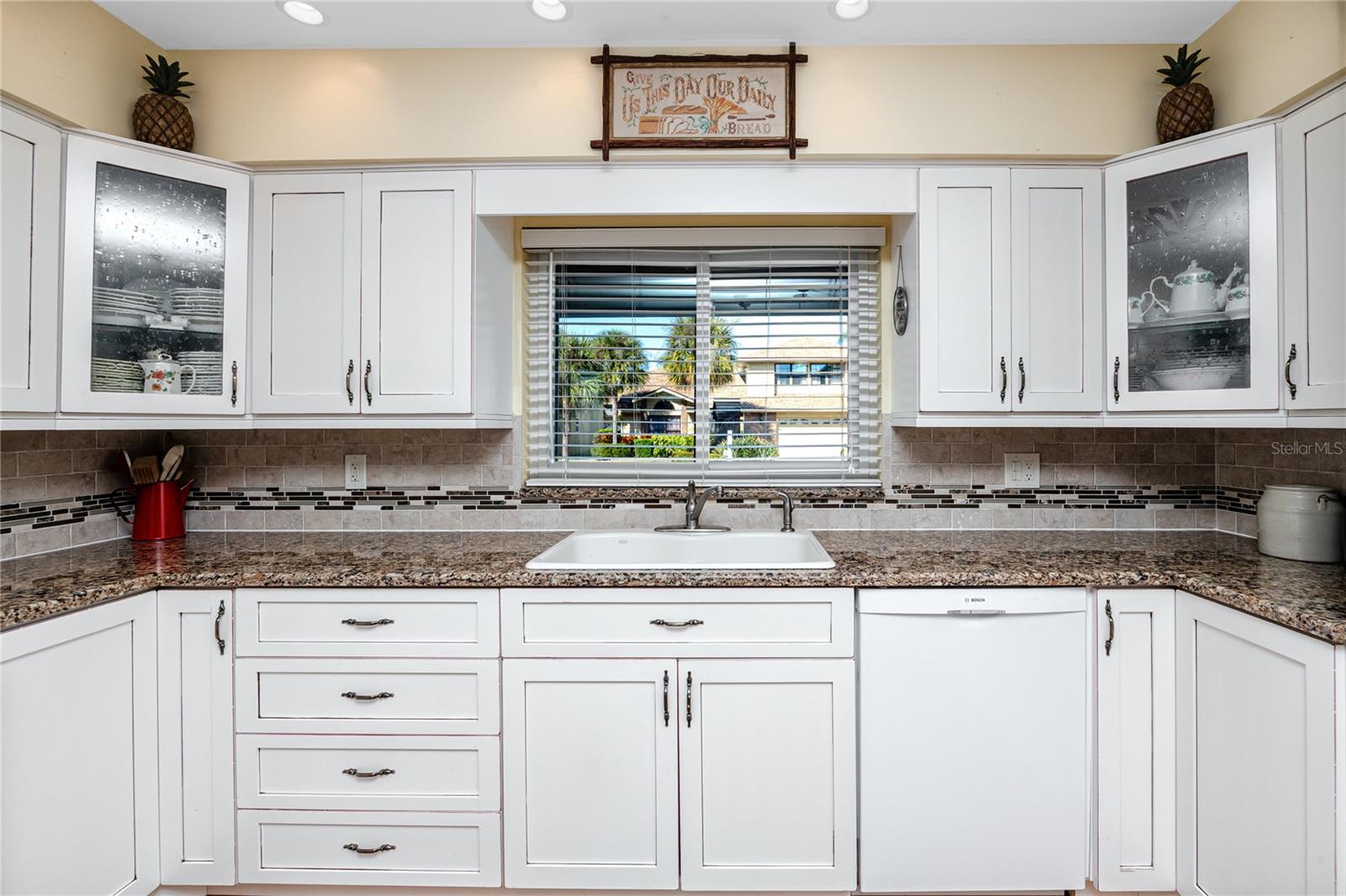 FRESH WATER ESTATES - Residential