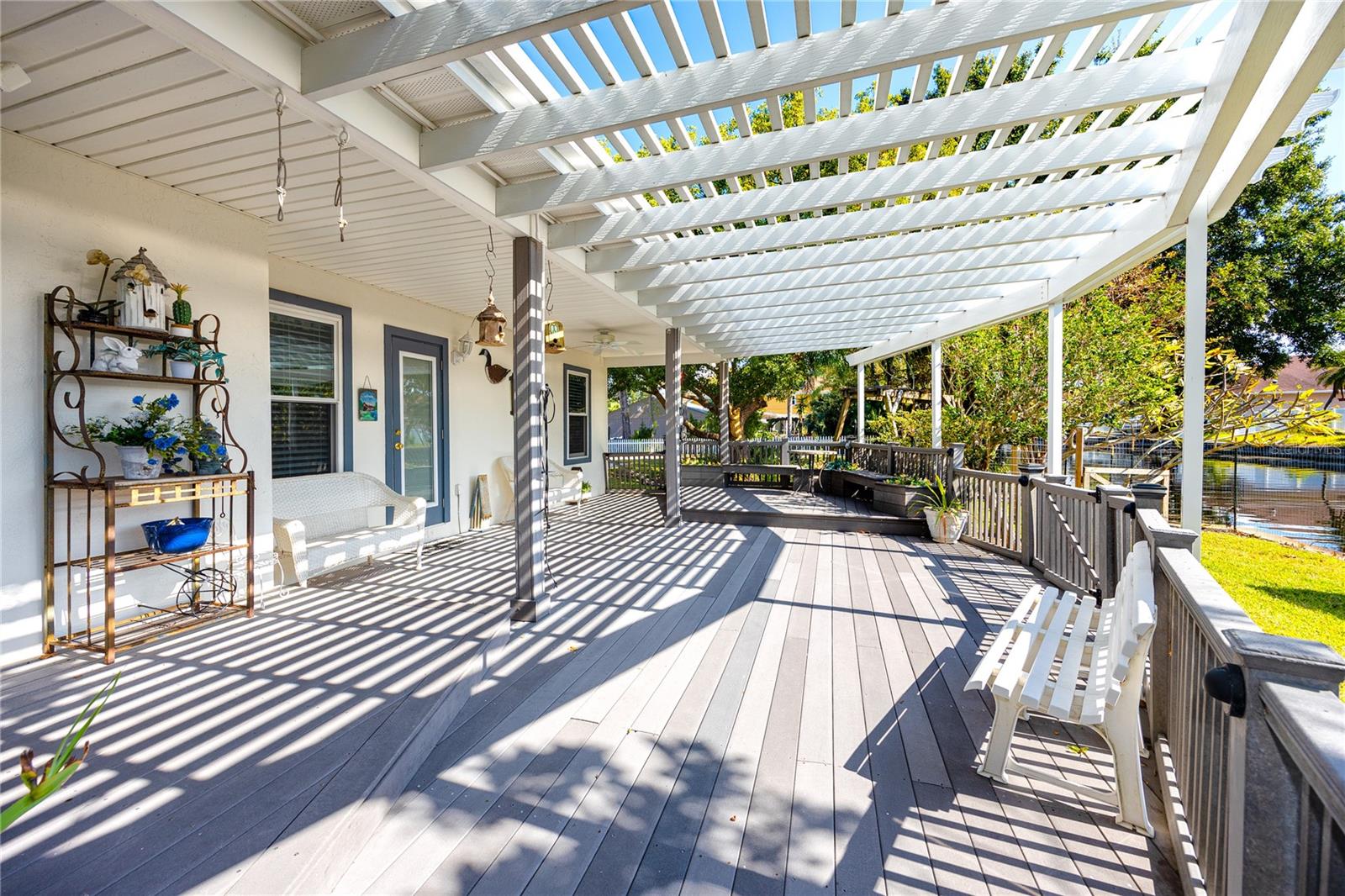 FRESH WATER ESTATES - Residential