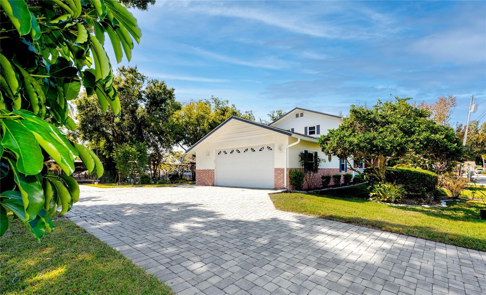 FRESH WATER ESTATES - Residential